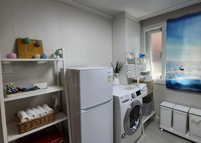 Villa Here,stay - 5min To Hapjeong Station, 10mins To Hongdae